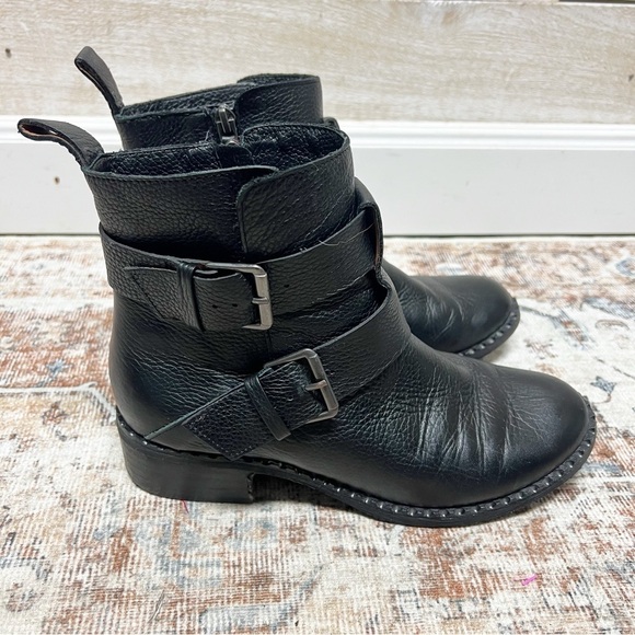 gentle souls Shoes - Gentle Souls Kenneth Cole Black Best Moto Ankle Bootie Boots Womens Size 7M
